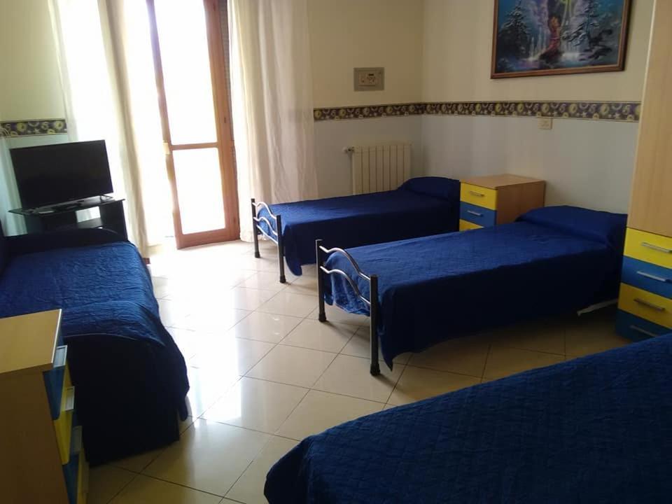 Al Centro Bed & Breakfast Фонди Екстериор снимка