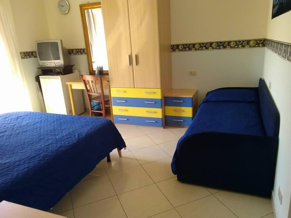 Al Centro Bed & Breakfast Фонди Екстериор снимка